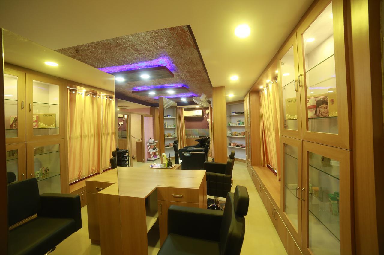 Hotel Horizon International Tullipurmbu Extérieur photo