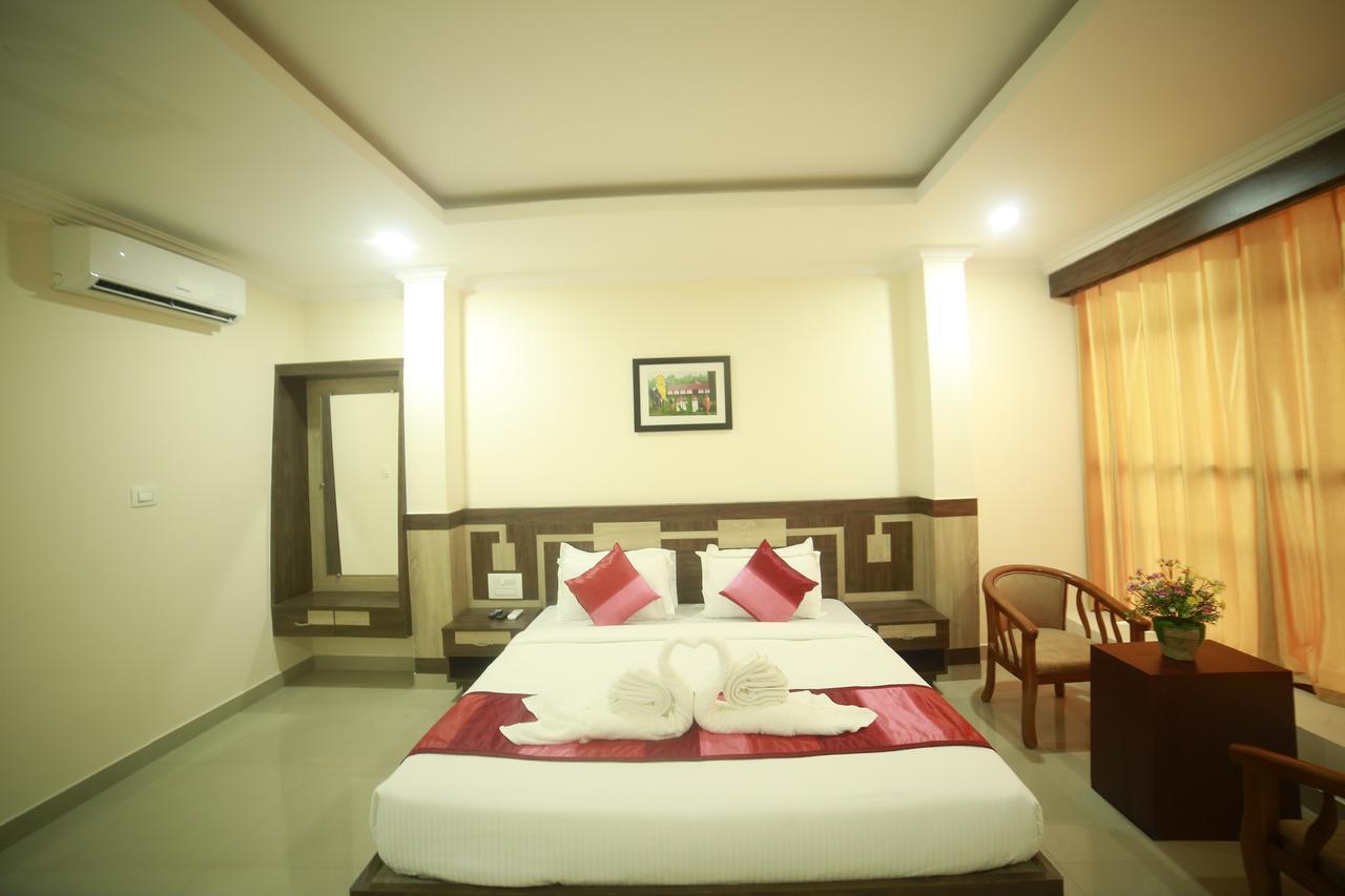 Hotel Horizon International Tullipurmbu Extérieur photo