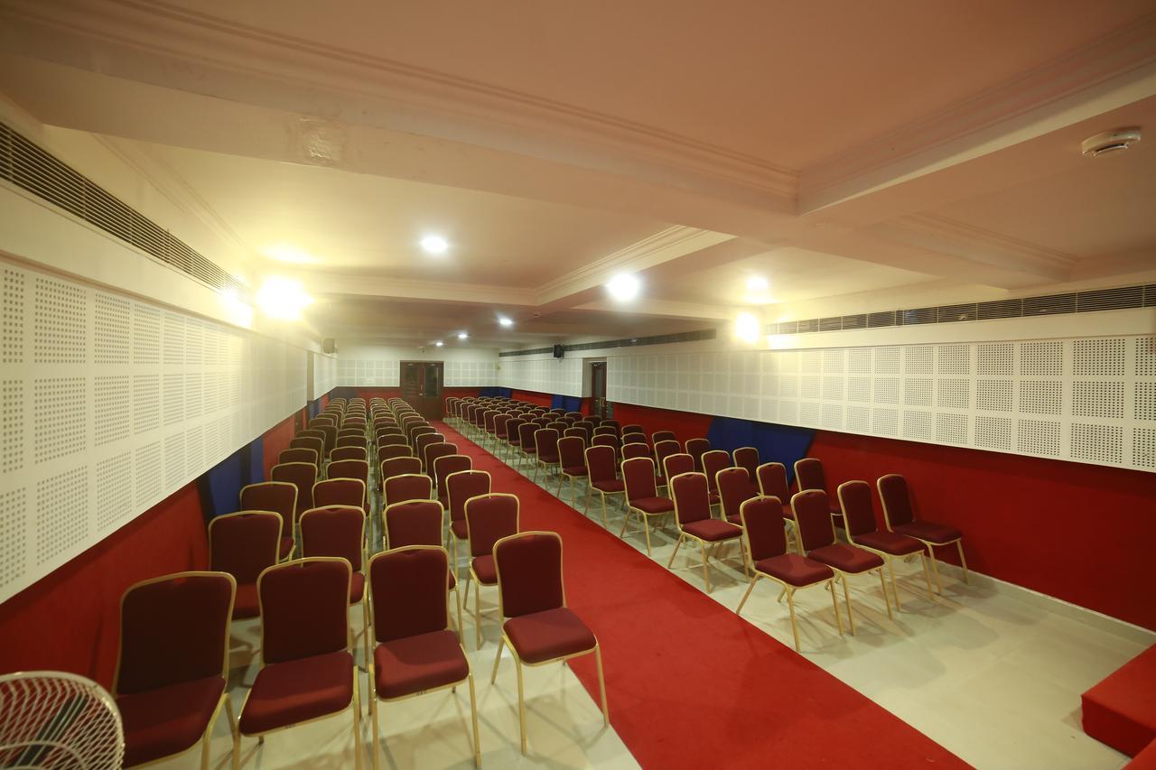 Hotel Horizon International Tullipurmbu Extérieur photo